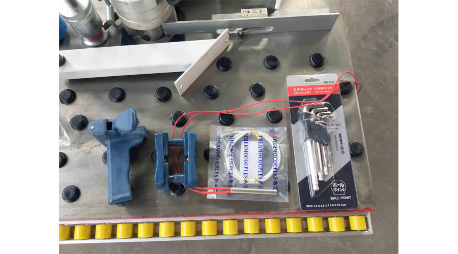Manual Edge Banding Machine MD607 - Image 4